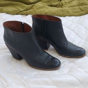 Rachel Comey Black Ankle Boots with Chunky Heel